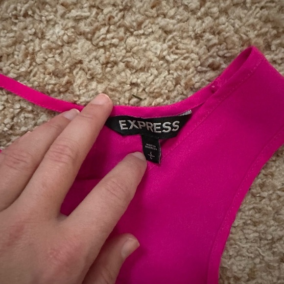 Express Tank Top - Picture 3 of 3